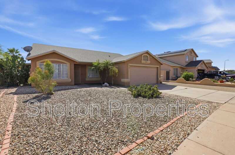 8963 W Ocotillo Rd - Photo 3 of 34