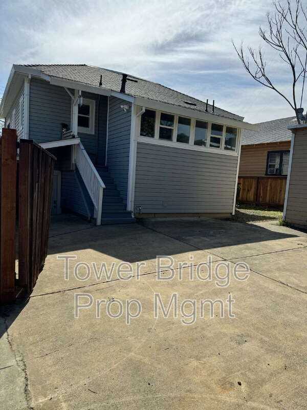 3897 7th Ave - Photo 2 of 34