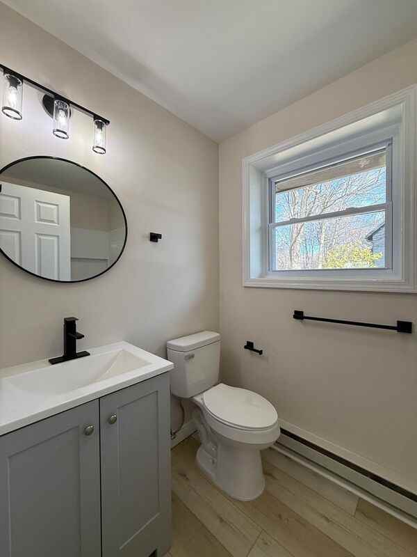 172 Stonewood Ave #3 - Photo 6 of 14