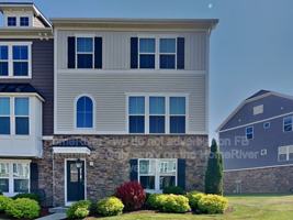 featured image of 4037 Overview Dr