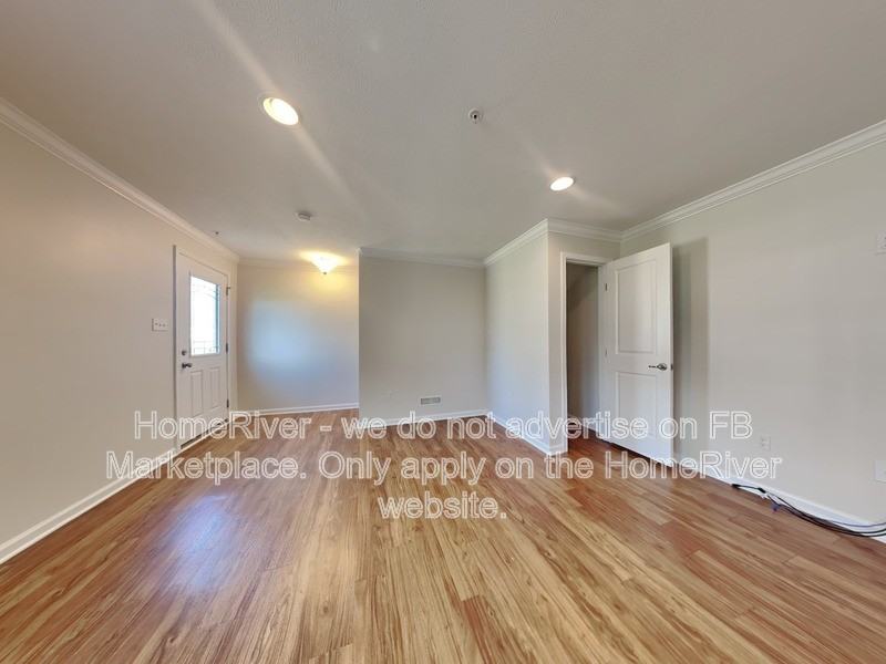 4037 Overview Dr - Photo 2 of 24