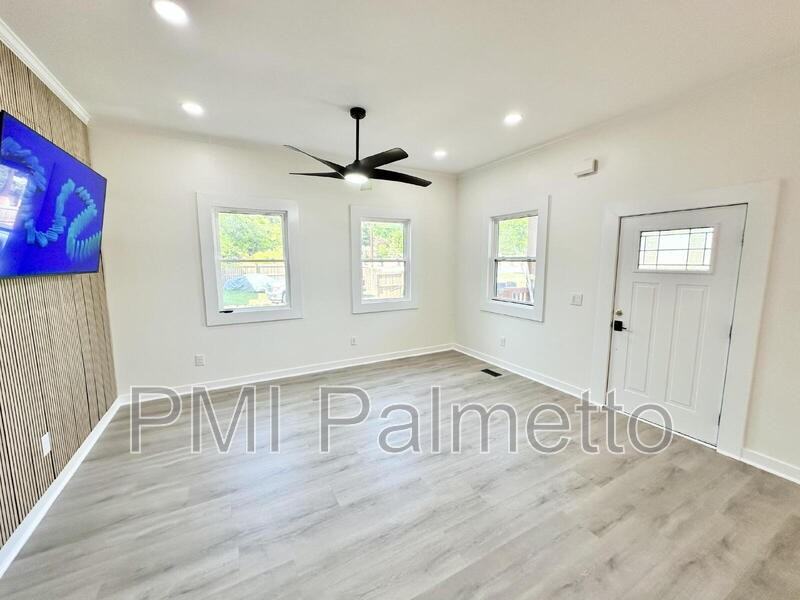 1121 Zeigler St #A - Photo 2 of 29