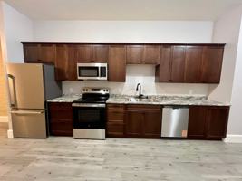 featured image of 318 S Locust St
