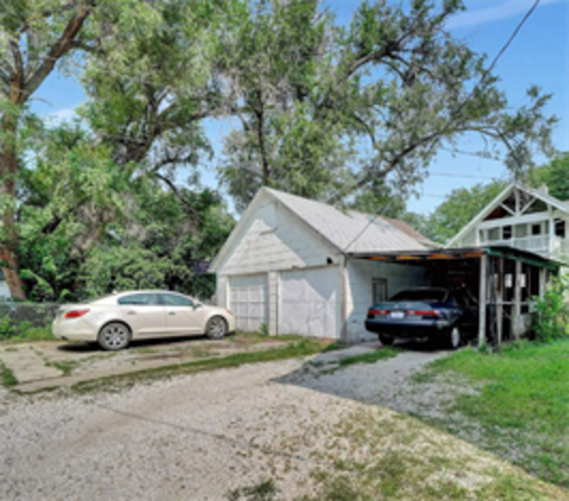 1717 S 13th St #1 - Photo 4 of 6