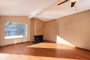 featured image of 2202 Sw Bertha Blvd