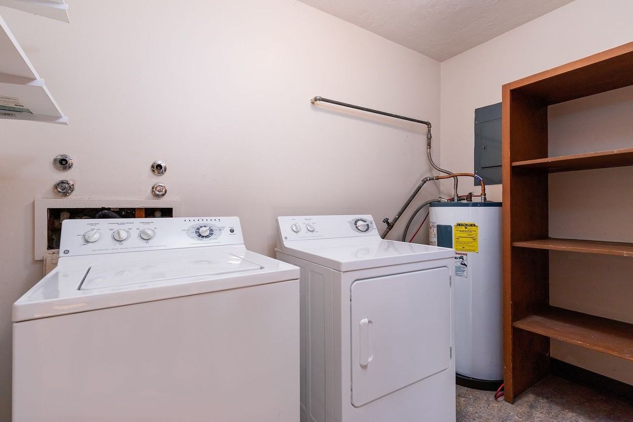 #396 SHARRITA VILLA - Photo 7 of 11