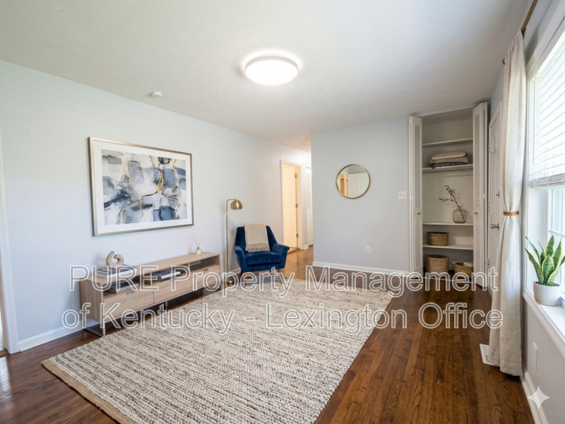 1252 Hot Springs Ct - Photo 3 of 18