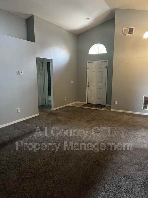 5429 Bryce Canyon Dr - Photo 7 of 8