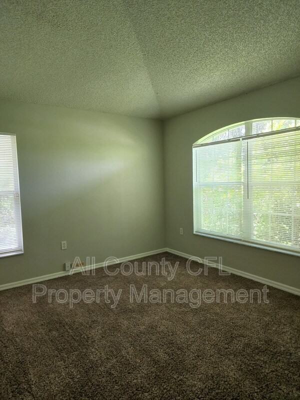 141 Conch Dr - Photo 6 of 19