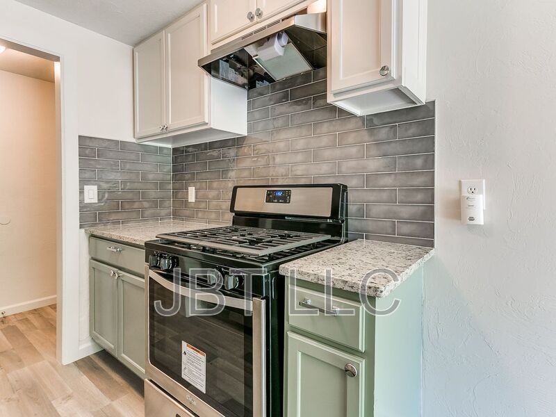 4416 Meadowoak Dr - Photo 7 of 40