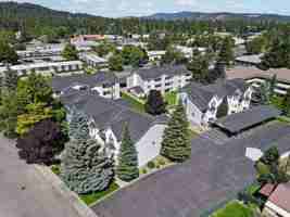 featured image of 10008 N Colfax Rd