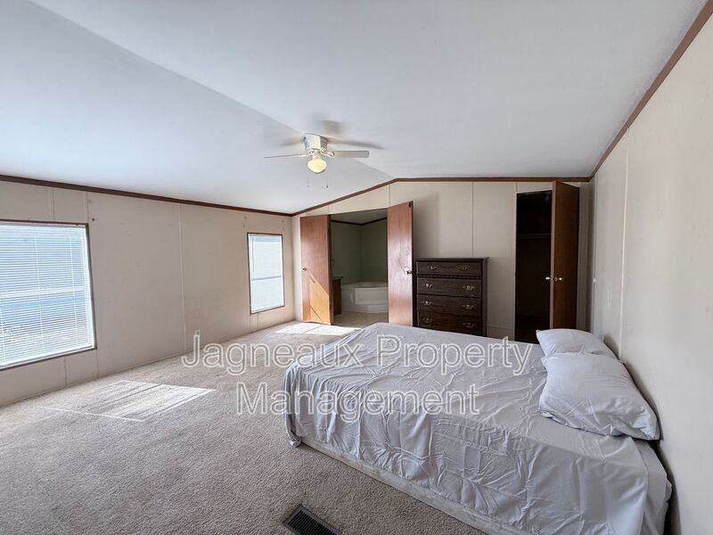 7775 Highway St - Photo 6 of 12