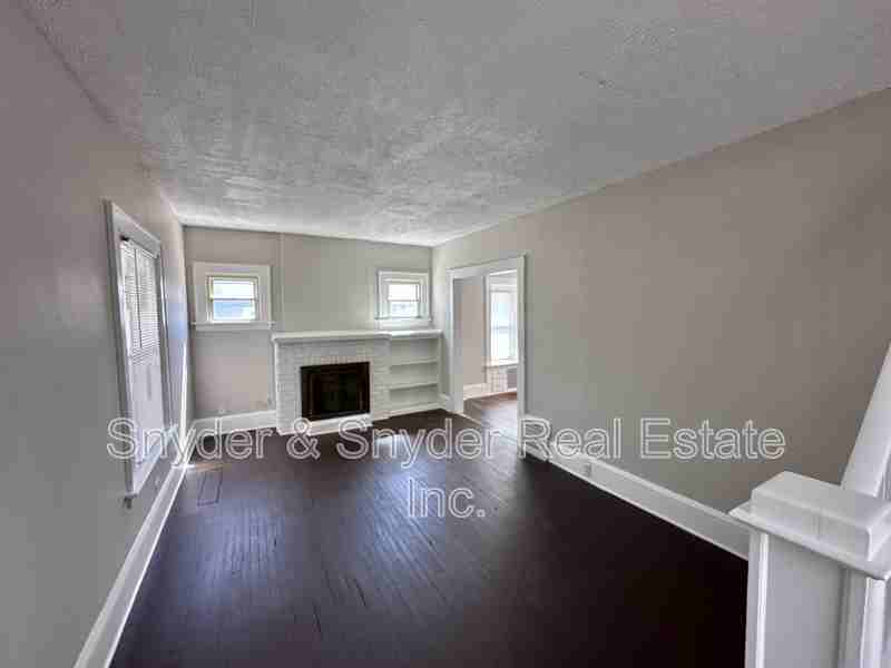 484 Homer Ave - Photo 3 of 11