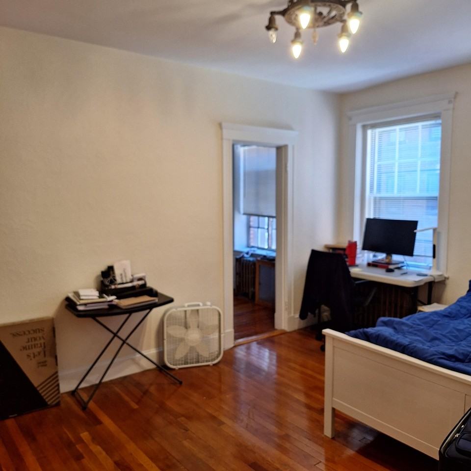 36 Linnaean St #7 - Photo 5 of 9