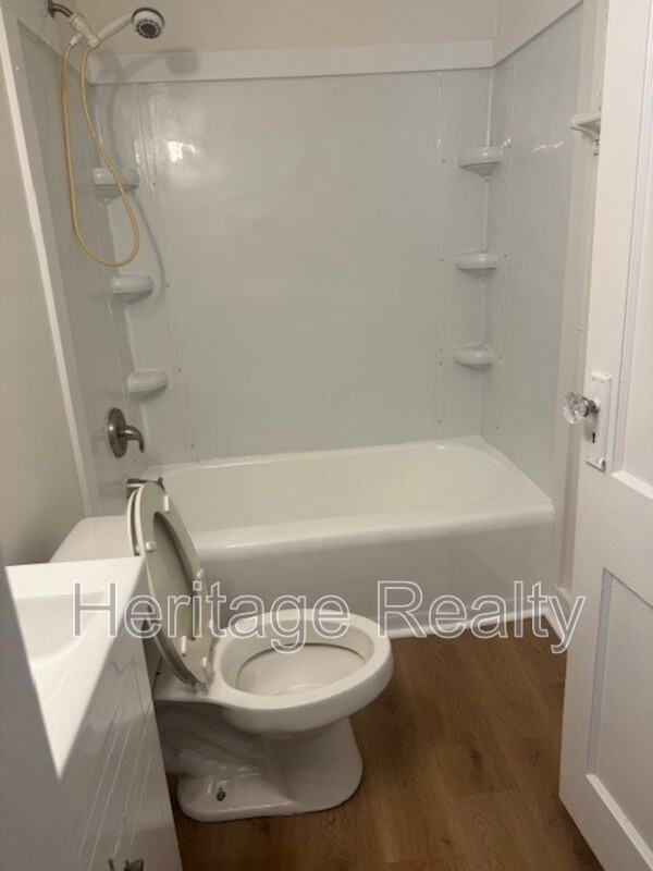 2400 Center Ave - Photo 7 of 15