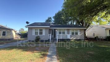 featured image of 903 Freedom Ave