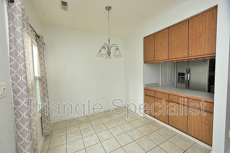 6020 Winterpointe Ln #101 - Photo 3 of 13