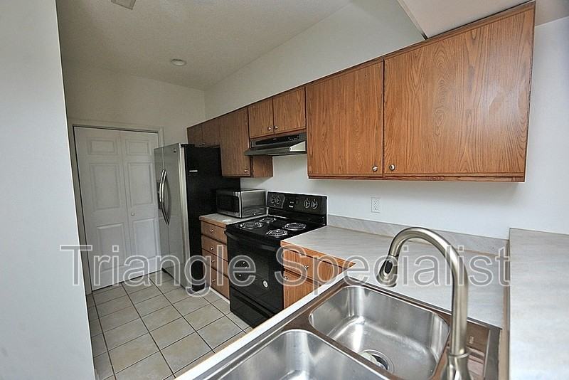 6020 Winterpointe Ln #101 - Photo 6 of 13