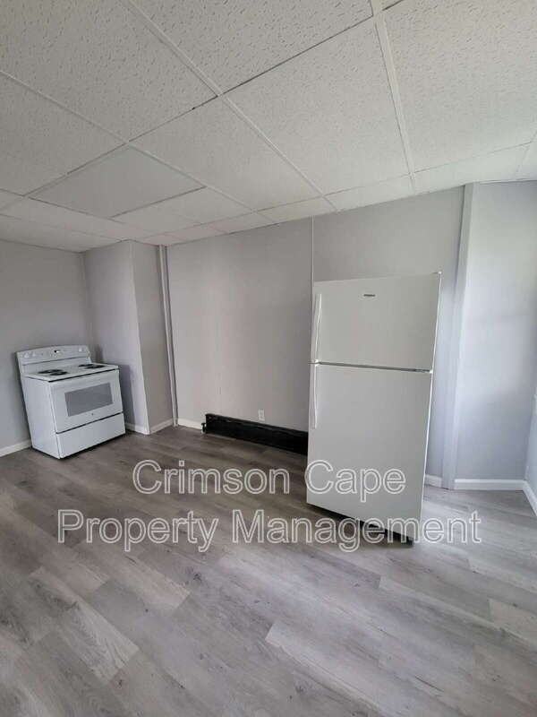 341 Hughes St #1 - Photo 3 of 21