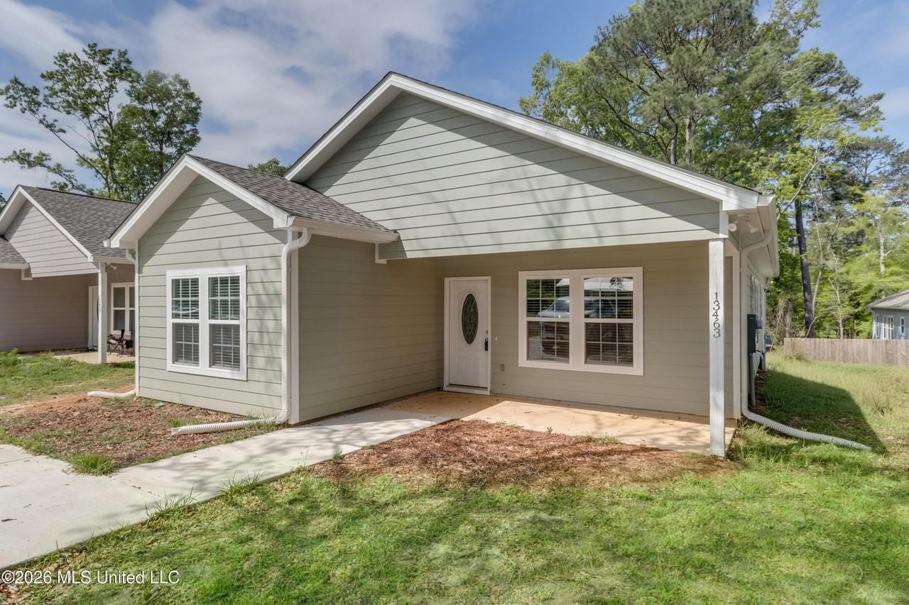 13463 Mary Ave - Photo 2 of 22