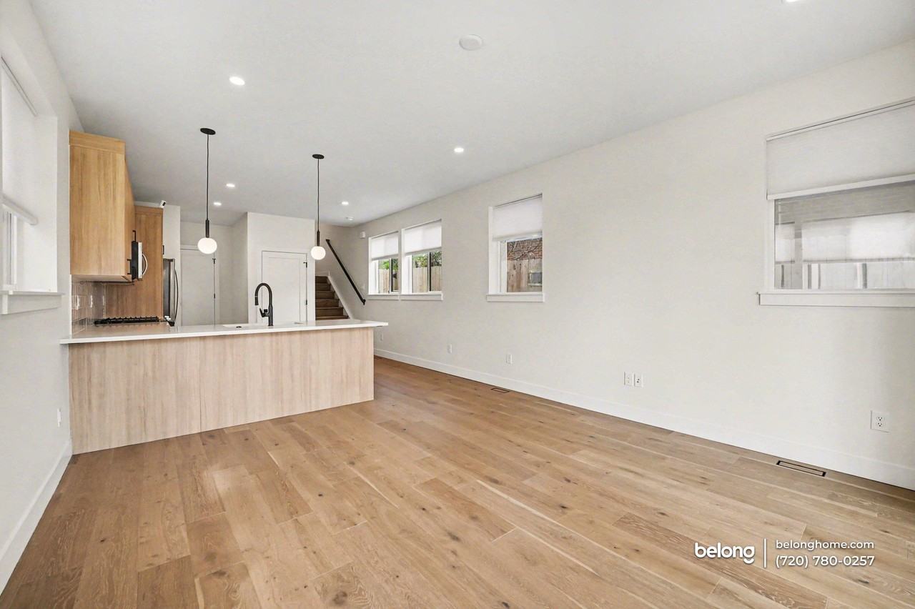 1415 Zenobia St - Photo 5 of 16