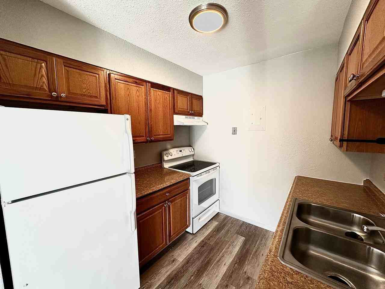 4610 Picturesque Ct. - Photo 2 of 5