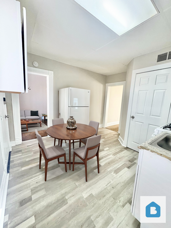10-16 E Fountain Blvd. - Photo 3 of 5