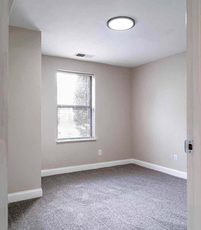 Oak Grove - Photo 4 of 25