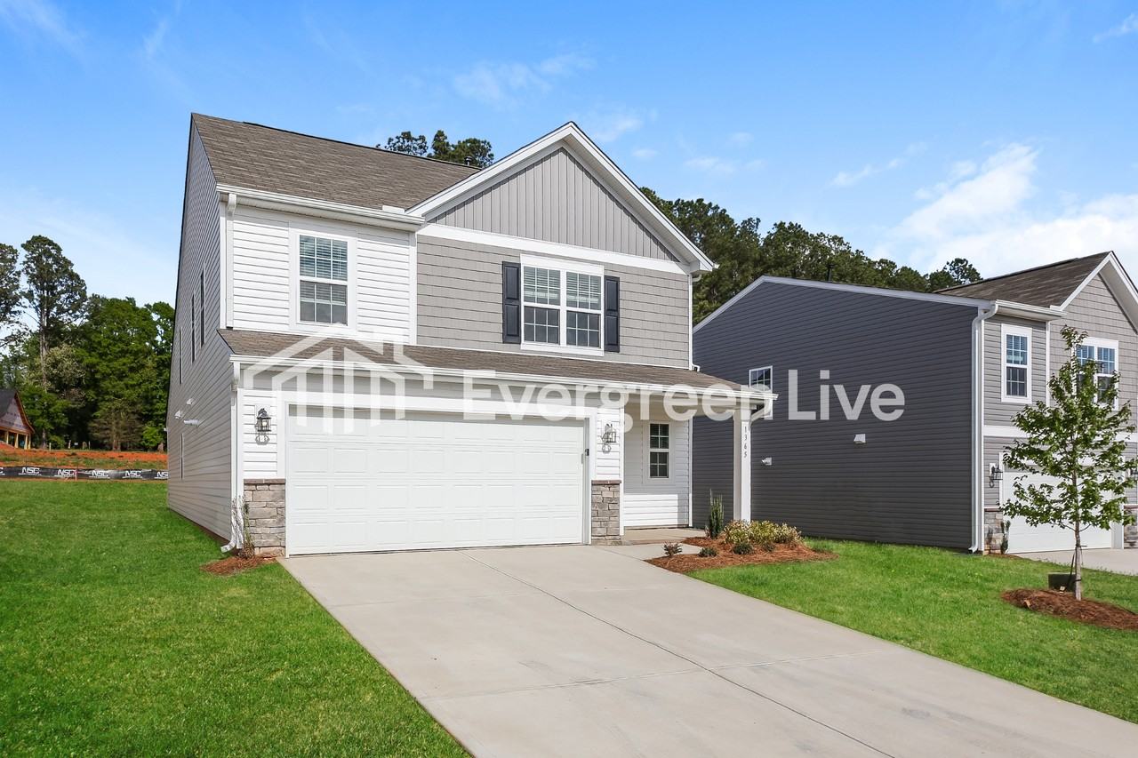 1365 Hugh Mack Ct - Photo 2 of 15