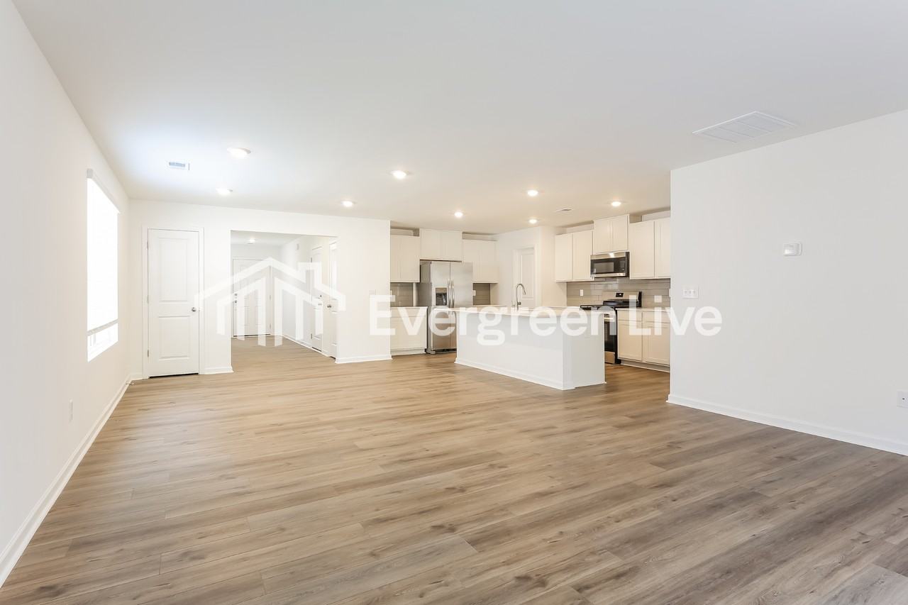 1377 Hugh Mack Ct - Photo 4 of 15
