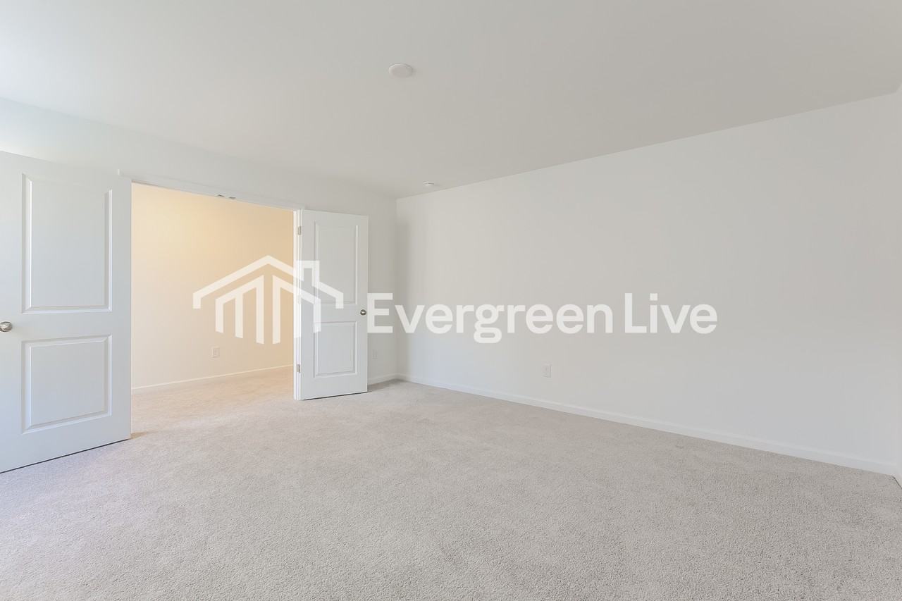 1377 Hugh Mack Ct - Photo 7 of 15