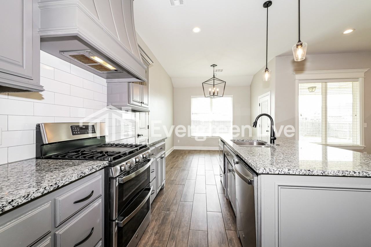 4213 St Augustine - Photo 6 of 20