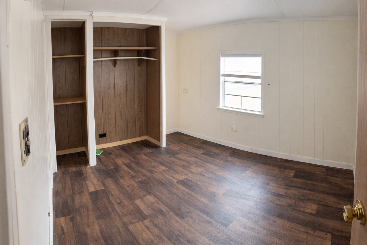 727 Romie Hill Avenue - Photo 5 of 10