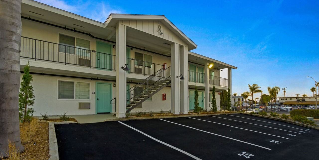 The Flats - Photo 5 of 50