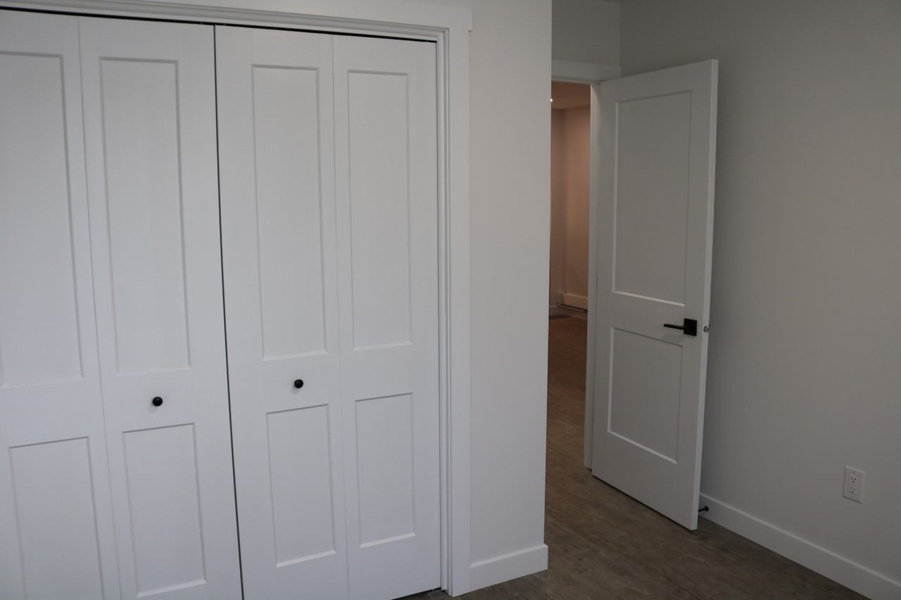 170 Quelch Street - Photo 14