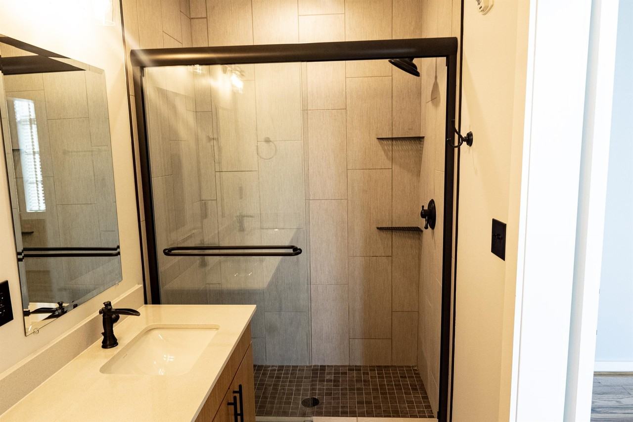 301 State Street - Photo 3 of 8