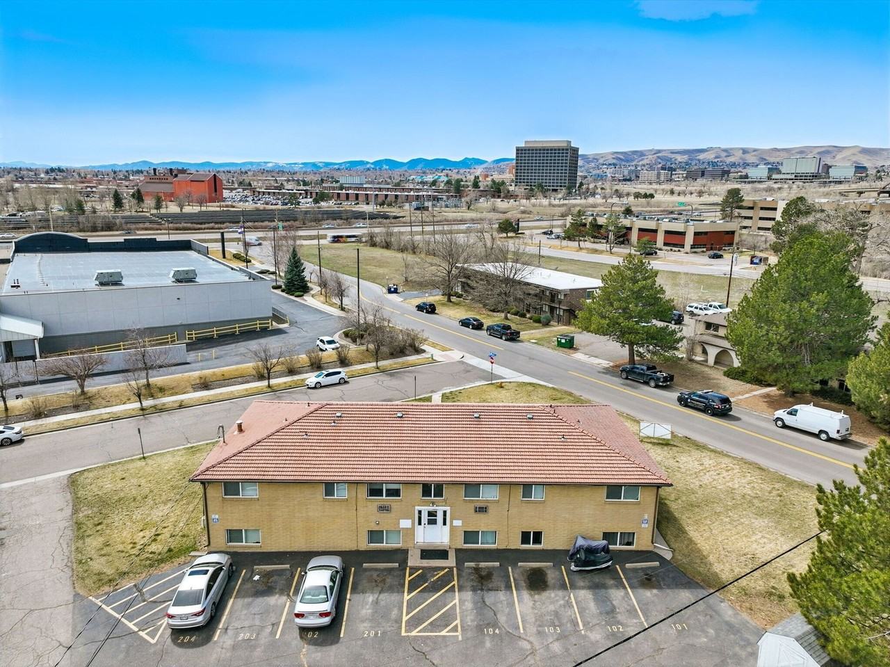 10747 W 6th Pl. - Photo 3 of 5