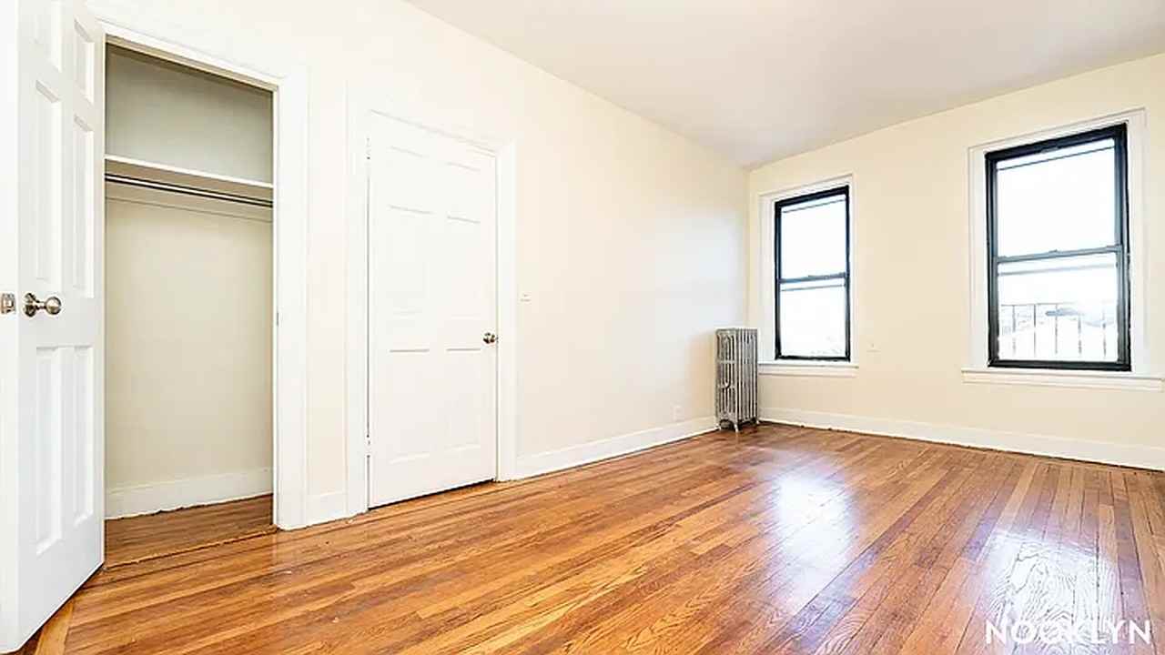 151-10 35th Avenue #1C - Photo 3 of 10