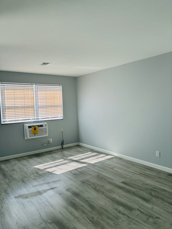 3607 Cleveland LLC - Photo 5 of 11