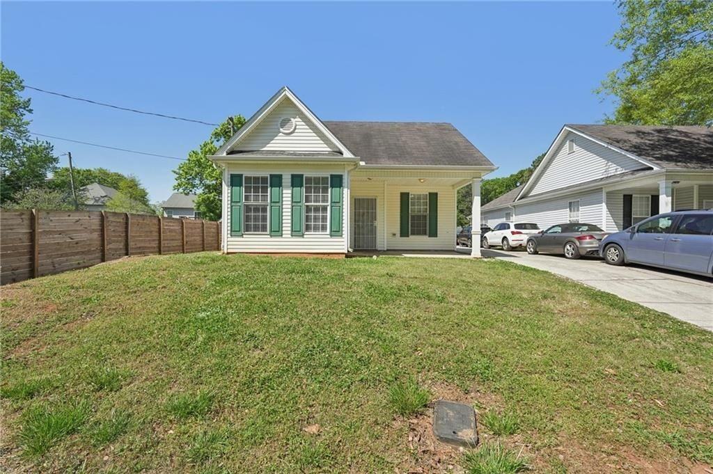 2596 Bates St Se - Photo 2 of 40