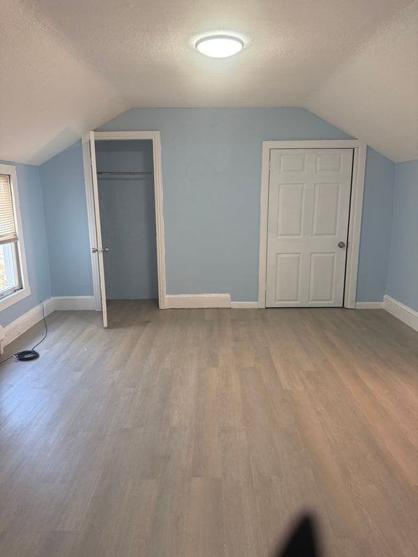 203 Genesee St ##2 - Photo 3 of 5