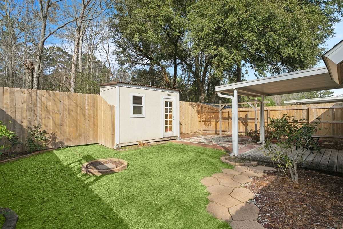 136 SOUTHGATE Drive, 136 ##136 - Photo 4 of 6