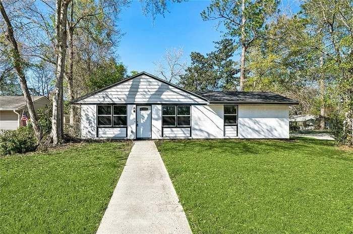 236 Martin Ln - Photo 2 of 16