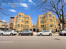 featured image of 677 W Wrightwood Ave