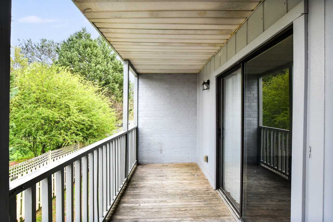 Azalea Apartments - Photo 3 of 5