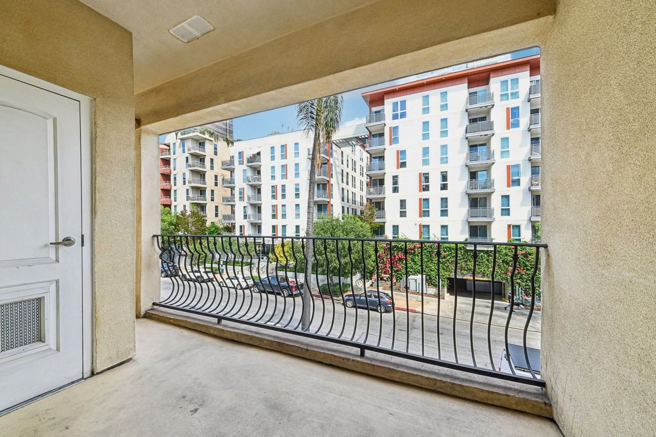 Berendo Terrace Apartment Homes - Photo 5 of 7