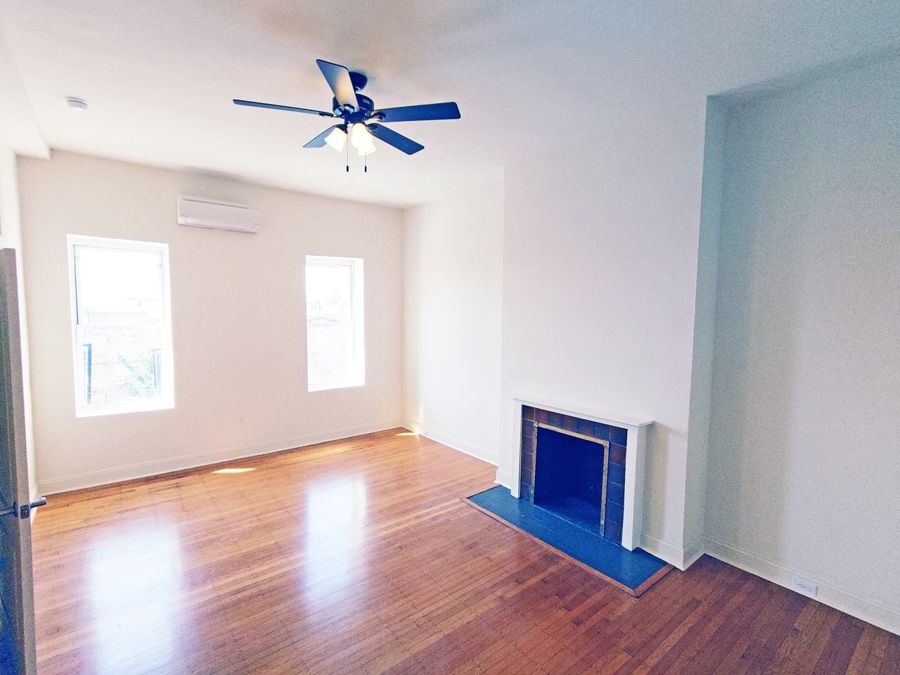 1812 Eutaw Place Apartments - Photo 2 of 18
