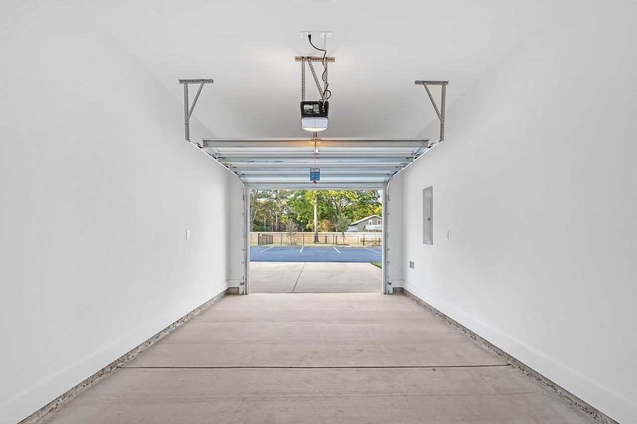 Firefly Commons - Photo 7 of 22