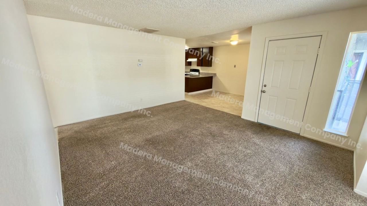 301 S B Street Apts. - Photo 2 of 11