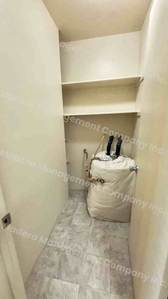 301 S B Street Apts. - Photo 7 of 11